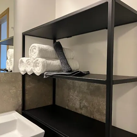 アパート Pakasa ライデン