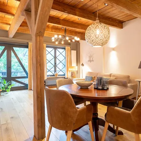 Pakasa Lejlighed Leiden