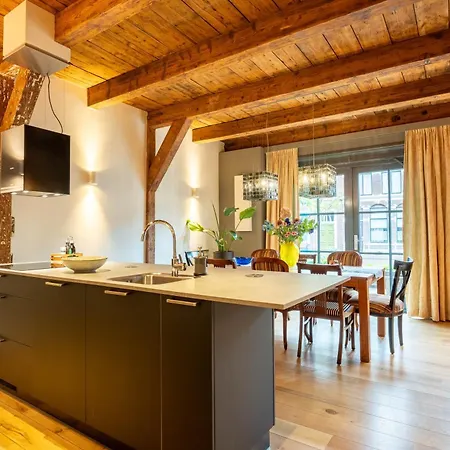 Pakasa Lejlighed Leiden