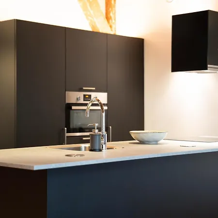 Pakasa Apartment Leiden