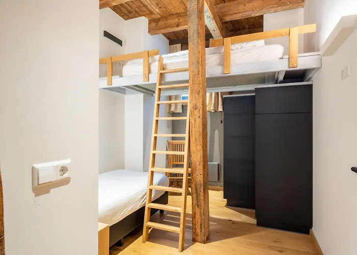 Apartment Pakasa Leiden