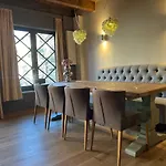 Pakasa Apartmán *