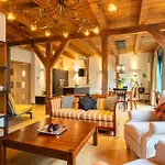 Pakasa Apartmán *