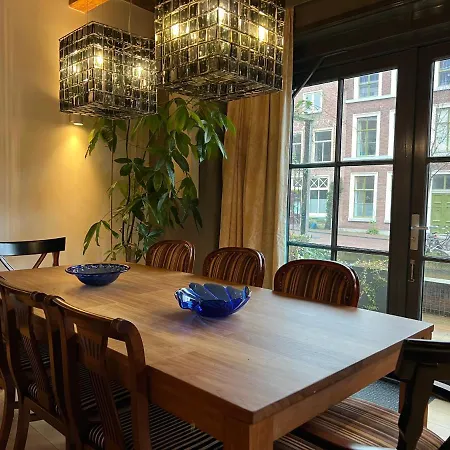 Pakasa Apartment *