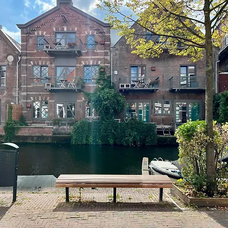 Pakasa Leiden