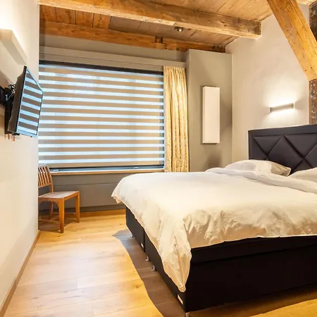Pakasa Apartment *